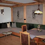 Casa de hóspedes Alpengasthof Rossmoos 3*