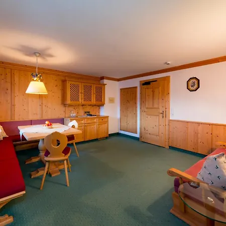 Guest house Alpengasthof Rossmoos