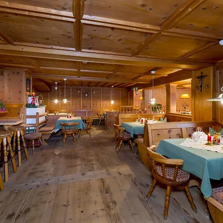 Alpengasthof Rossmoos Guest house